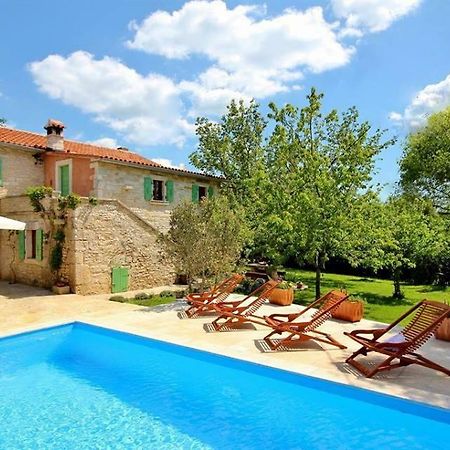 Villa Violica, Karnevali Žminj Extérieur photo